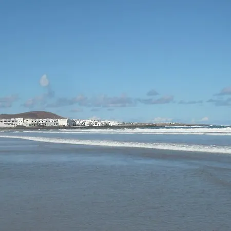 公寓 Absolute Beachfront Iii 法马拉